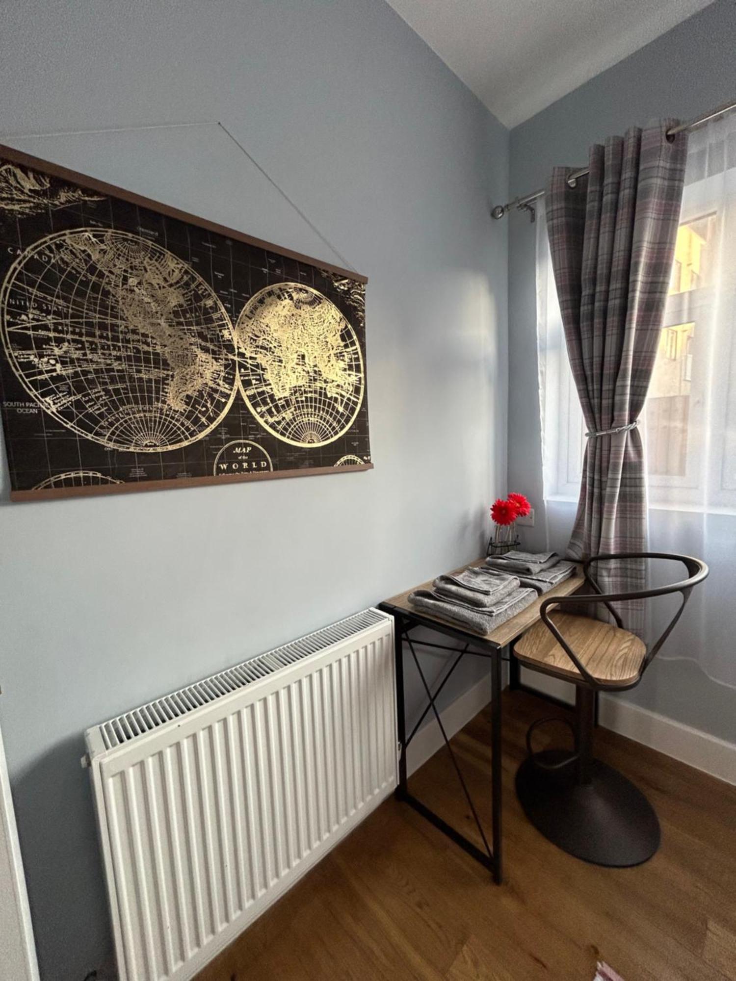 Dana'S Bungalow Horley Luaran gambar